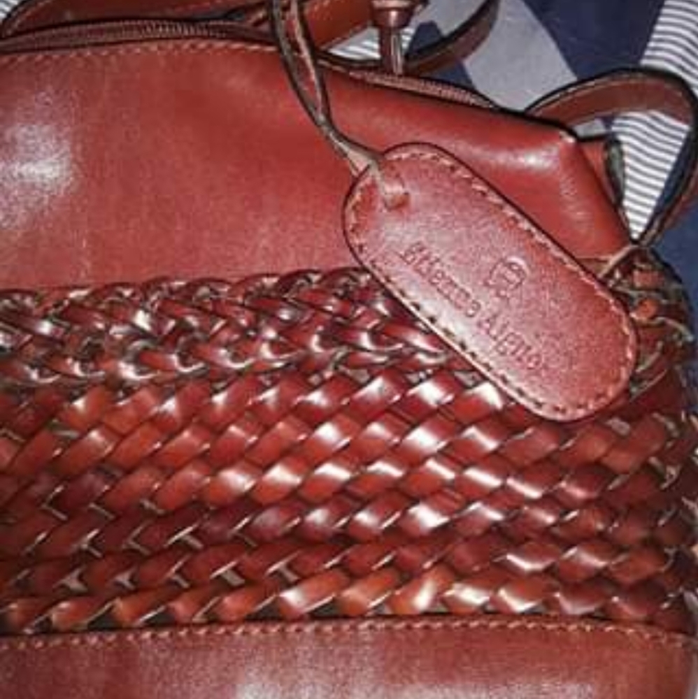 Vintage leather purse